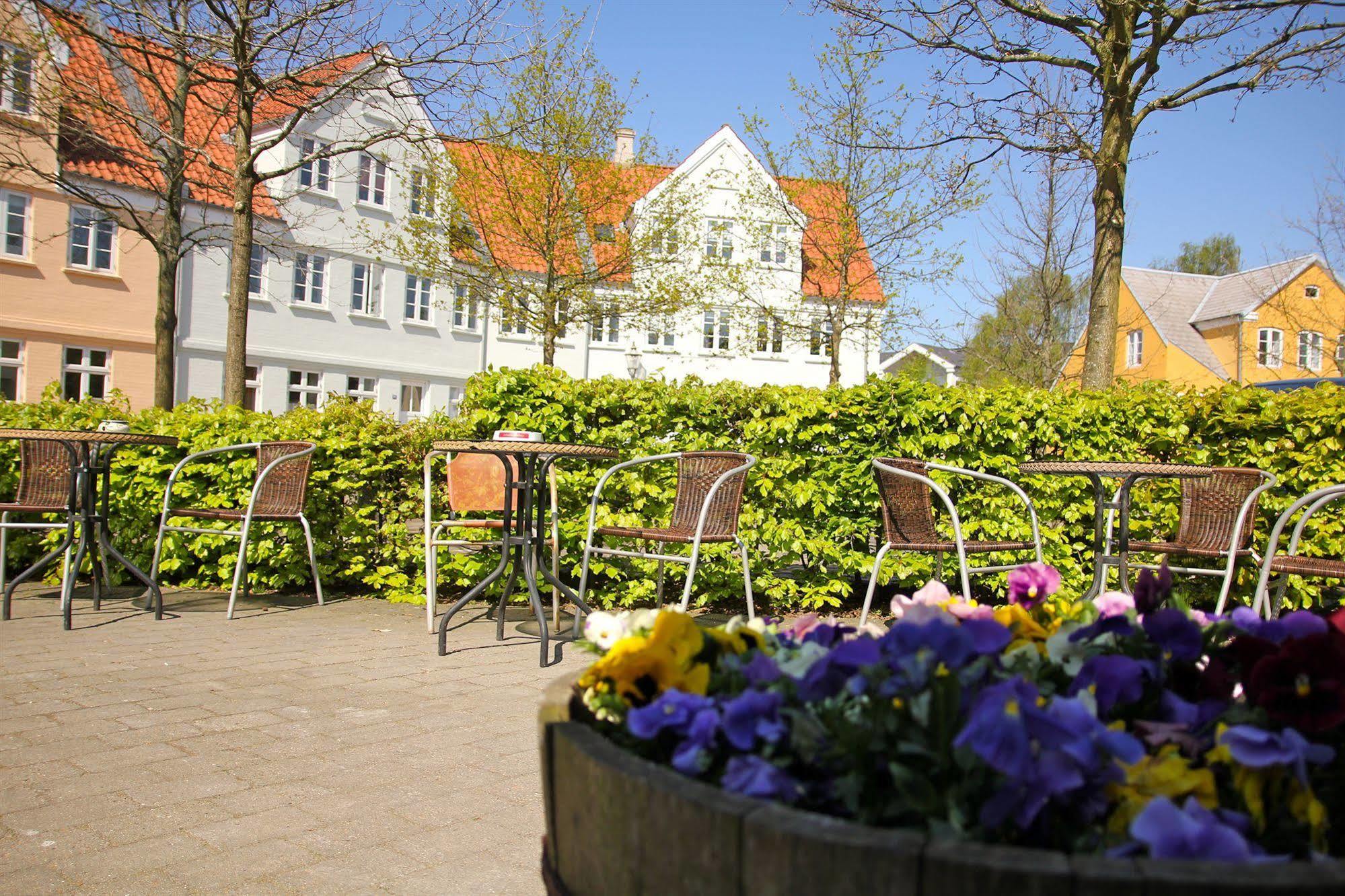 Hotel Ribe Exterior foto